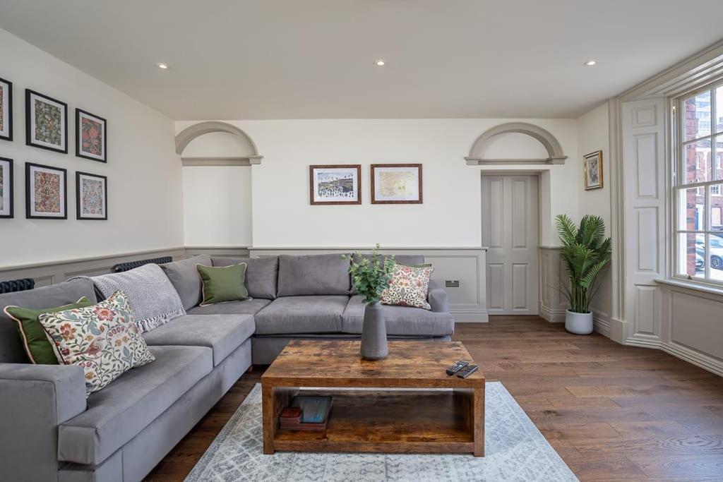 Paradise Square-Remodelled 18Th Century Apartment شيفيلد المظهر الخارجي الصورة
